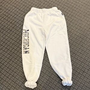 Hype and Vice White Sweatpants with Michigan Print. Never worn. Size small